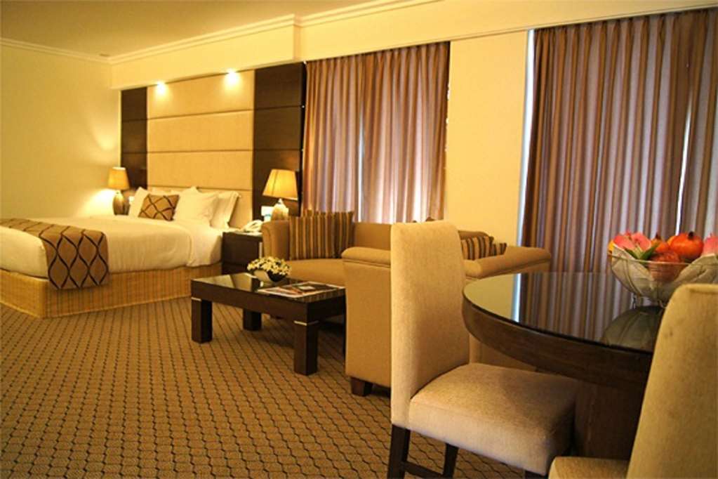 Hotel Agrabad Chittagong Quarto foto
