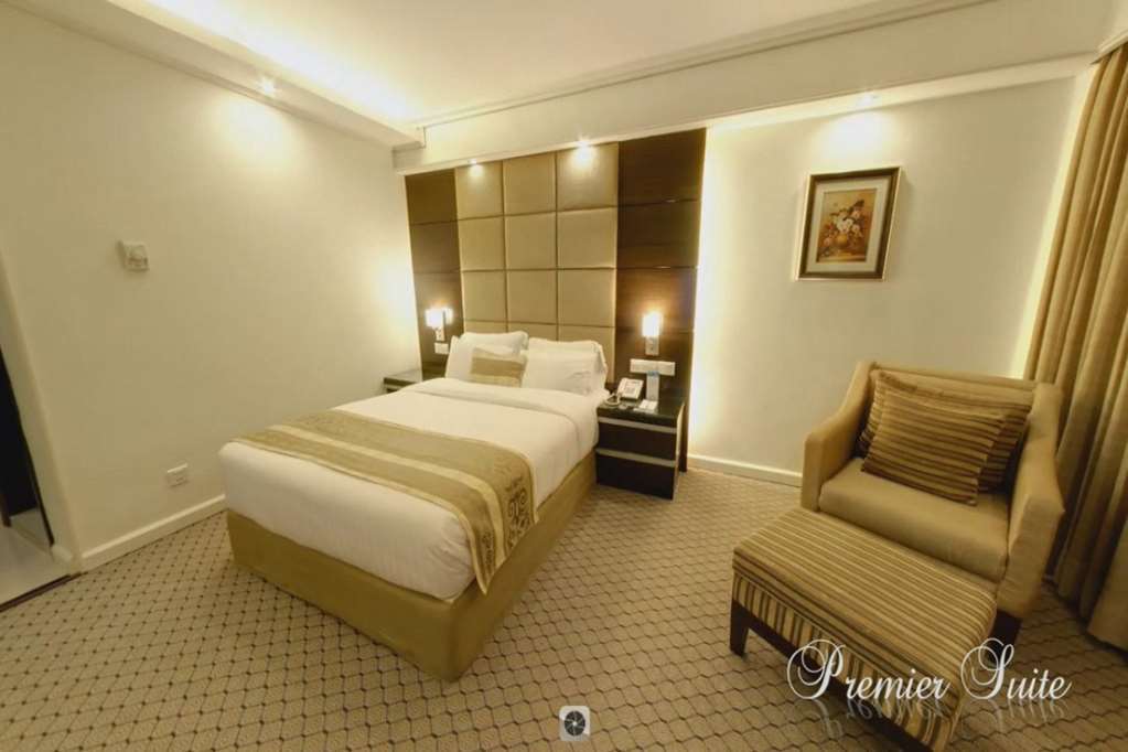 Hotel Agrabad Chittagong Quarto foto